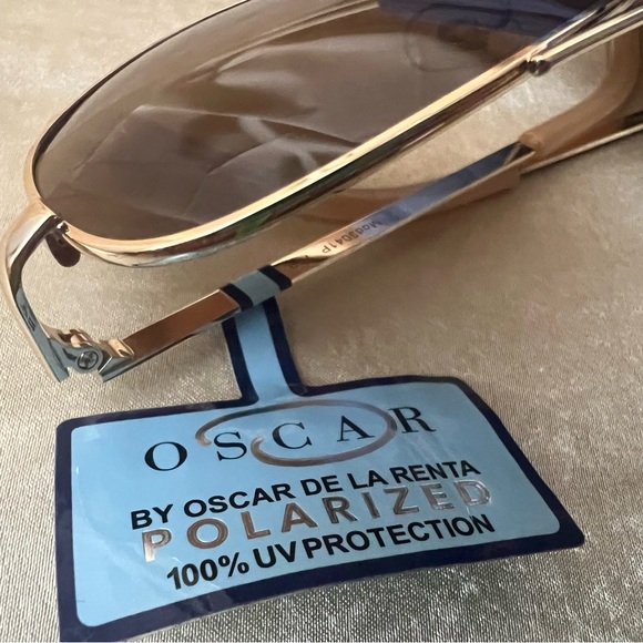 Oscar De La Renta Bundle! NWT Sunnies, NWT Velvet Travel Pouch, NWOT Nylon Pouch - Picture 12 of 16